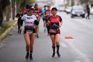 21K y 5K El Siglo de Torreón

21K y 5K El Siglo de Torreón 21K23SIGLO

Medio maratón 21K y 5K de El Siglo de Torreón

corredor, corredores, corredora, corredoras, running, runningirl El Siglo de Torreón, Torreón Coahuila, México

El Siglo de Torreón, Torreón, Coahuila, México, Atletismo