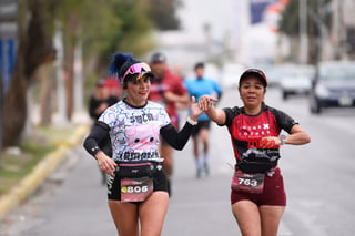 21K y 5K El Siglo de Torreón

21K y 5K El Siglo de Torreón 21K23SIGLO

Medio maratón 21K y 5K de El Siglo de Torreón

corredor, corredores, corredora, corredoras, running, runningirl El Siglo de Torreón, Torreón Coahuila, México

El Siglo de Torreón, Torreón, Coahuila, México, Atletismo