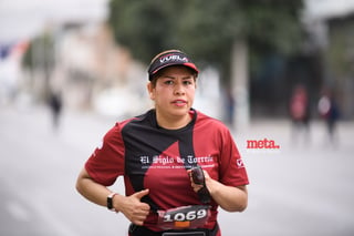 21K y 5K El Siglo de Torreón

21K y 5K El Siglo de Torreón 21K23SIGLO

Medio maratón 21K y 5K de El Siglo de Torreón

corredor, corredores, corredora, corredoras, running, runningirl El Siglo de Torreón, Torreón Coahuila, México

El Siglo de Torreón, Torreón, Coahuila, México, Atletismo