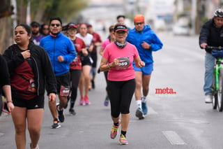 21K y 5K El Siglo de Torreón

21K y 5K El Siglo de Torreón 21K23SIGLO

Medio maratón 21K y 5K de El Siglo de Torreón

corredor, corredores, corredora, corredoras, running, runningirl El Siglo de Torreón, Torreón Coahuila, México

El Siglo de Torreón, Torreón, Coahuila, México, Atletismo