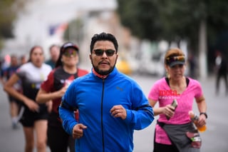 21K y 5K El Siglo de Torreón

21K y 5K El Siglo de Torreón 21K23SIGLO

Medio maratón 21K y 5K de El Siglo de Torreón

corredor, corredores, corredora, corredoras, running, runningirl El Siglo de Torreón, Torreón Coahuila, México

El Siglo de Torreón, Torreón, Coahuila, México, Atletismo