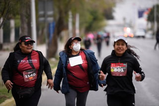 21K y 5K El Siglo de Torreón

21K y 5K El Siglo de Torreón 21K23SIGLO

Medio maratón 21K y 5K de El Siglo de Torreón

corredor, corredores, corredora, corredoras, running, runningirl El Siglo de Torreón, Torreón Coahuila, México

El Siglo de Torreón, Torreón, Coahuila, México, Atletismo