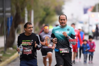 21K y 5K El Siglo de Torreón

21K y 5K El Siglo de Torreón 21K23SIGLO

Medio maratón 21K y 5K de El Siglo de Torreón

corredor, corredores, corredora, corredoras, running, runningirl El Siglo de Torreón, Torreón Coahuila, México

El Siglo de Torreón, Torreón, Coahuila, México, Atletismo