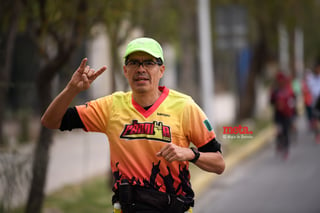 21K y 5K El Siglo de Torreón

21K y 5K El Siglo de Torreón 21K23SIGLO

Medio maratón 21K y 5K de El Siglo de Torreón

corredor, corredores, corredora, corredoras, running, runningirl El Siglo de Torreón, Torreón Coahuila, México

El Siglo de Torreón, Torreón, Coahuila, México, Atletismo