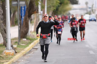 21K y 5K El Siglo de Torreón

21K y 5K El Siglo de Torreón 21K23SIGLO

Medio maratón 21K y 5K de El Siglo de Torreón

corredor, corredores, corredora, corredoras, running, runningirl El Siglo de Torreón, Torreón Coahuila, México

El Siglo de Torreón, Torreón, Coahuila, México, Atletismo