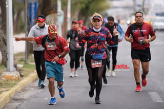 21K y 5K El Siglo de Torreón

21K y 5K El Siglo de Torreón 21K23SIGLO

Medio maratón 21K y 5K de El Siglo de Torreón

corredor, corredores, corredora, corredoras, running, runningirl El Siglo de Torreón, Torreón Coahuila, México

El Siglo de Torreón, Torreón, Coahuila, México, Atletismo