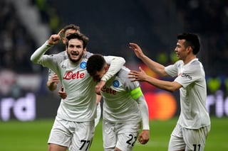 Napoli gana con ayuda de Hirving Lozano en ida de Octavos Napoli gana con ayuda de Hirving Lozano en ida de Octavos