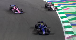 Sergio 'Checo' Pérez se lleva el Gran Premio de Arabia Saudita