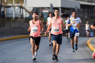 Laguneros se ponen a prueba en carrera 10k de Peñoles