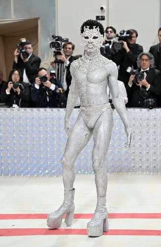 Met Gala 2023 hace homenaje al diseñador Karl Lagerfeld