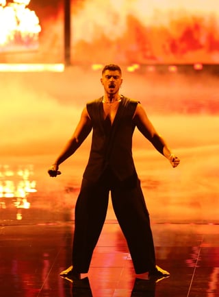 Liverpool (United Kingdom), 11/05/2023.- Andrew Lambrou from Cyprus performs onstage during the second semi-final of the 67th annual Eurovision Song Contest (ESC) at the M&S Bank Arena in Liverpool, Britain, 11 May 2023. Liverpool is hosting the 2023 Eurovision Song Contest on behalf of Ukraine. The 67th edition of the Eurovision Song Contest (ESC) consists of two Semi-Finals, held on 09 and 11 May, and a Grand Final on 13 May 2023. (Chipre, Ucrania, Reino Unido) EFE/EPA/ADAM VAUGHAN
