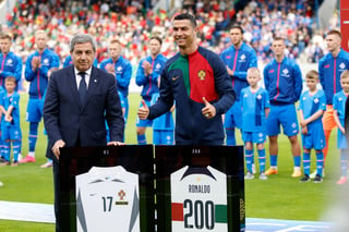Homenaje a Cristiano por sus 200 partidos con Portugal