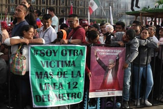 'AMLOfest' en el Zócalo: Celebración ciudadana por el quinto aniversario del triunfo electoral de López Obrador