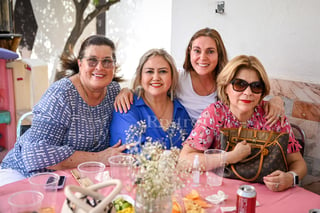 Rosy Flores, Silvia Velázquez, Mayte de Sepulveda y Mirella Gutiérrez.