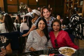 -Marce Corona, Irene Hernández y Lupita Rodríguez.