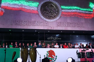 Mas de 30 mil personas celebran el Grito en Gómez Palacio