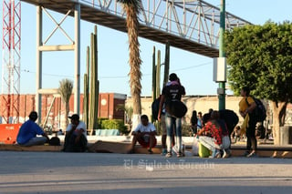 Migrantes varados en Torreón