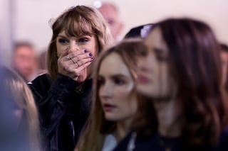Taylor Swift se roba la atención en partido de Travis Kelce; estuvo acompañada de más famosos