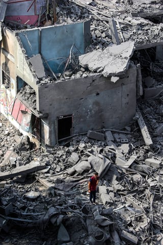 Hasta el momento, al menos 560 personas en la Franja de Gaza han perdido la vida y otras 2,900 han resultado heridas en esta escalada, mientras que en Israel el número de muertos asciende a más de 800, con 2,600 heridos.