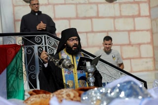 Israel bombardea iglesia ortodoxa en Gaza donde se refugiaban palestinos