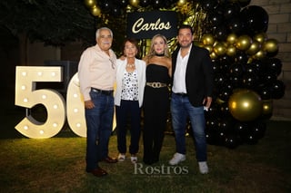 Héctor, Alicia y  Fernanda Jaime, y Carlos de la Garza
