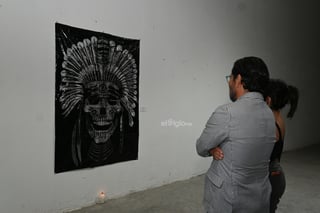 Inauguran exposición de grabados sobre el Día de Muertos en Torreón