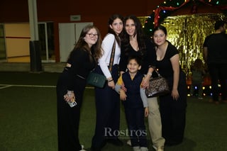 -Marian, Vivian, Bárbara, Ernesto y Renata.