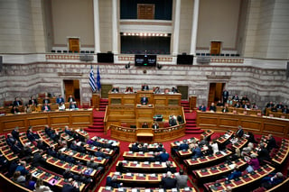 Parlamento de Grecia aprueba el matrimonio igualitario