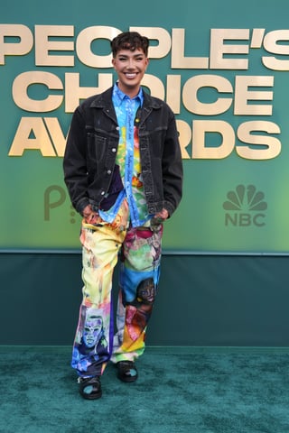 Los sorprendentes 'looks' de la alfombra de los People Choice Awards 2024