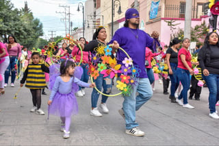 Realizan Desfile de la Primavera en Lerdo
