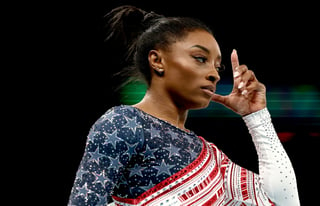 Simone Biles lleva a Estados Unidos al oro en gimnasia