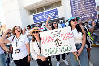 Siguen protestas por reforma judicial en Torreón, llevan bloqueo a Colón y Escobedo