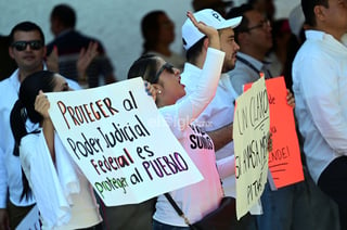 Siguen protestas por reforma judicial en Torreón, llevan bloqueo a Colón y Escobedo