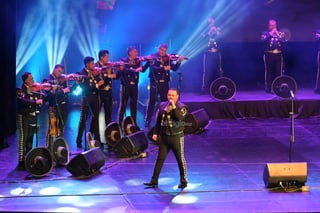 Suena el Mariachi Vargas de Tecalitlán en Torreón