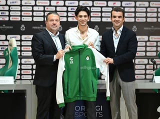 Con la intención de dar una visión joven a Santos Laguna, fue presentado oficialmente Aleco Irarragorri Kalb como nuevo presidente del club, quien reemplaza a Dante Elizalde.