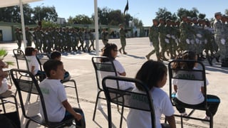 Pequeños de la Casa Hogar Abrázame vivieron la experiencia de ser militares por un día a invitación de la XI zona militar en Torreón.