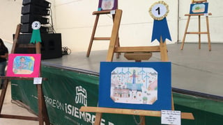 En el marco del 25 aniversario de “Octubre, mes del desierto chihuahuense: nuestro desierto, nuestro futuro”, autoridades premiaron a los ganadores del concurso de dibujo regional, dentro de la Feria Ecológica que se realizó en el teatro del Bosque Urbano de Torreón.