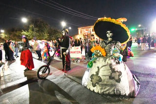 Desfile del Día de Muertos 2024 en Torreón