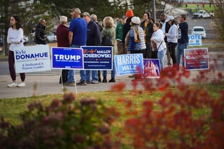 Abren centros de votación en Estados Unidos; país elegirá entre Kamala Harris y Donald Trump