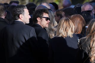 Los cuatro integrantes de One Direction se reunieron por primera vez este miércoles en el funeral por su compañero Liam Payne, celebrado con una ceremonia privada en el condado de Buckinghamshire (noroeste de Londres), más de un mes después de su fallecimiento en Buenos Aires (Argentina) con 31 años.