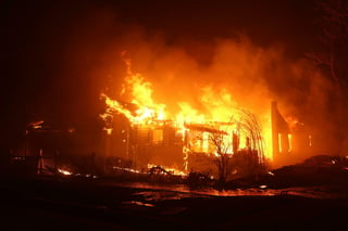 Incendio forestal en Pacific Palisades en Los Ángeles