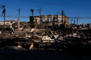 Un nuevo incendio fue declarado anoche en el condado de Ventura, colindante a Los Ángeles, en medio de una alerta por fuertes vientos que amenaza con empeorar el estado de las llamas a una semana desde su inicio.