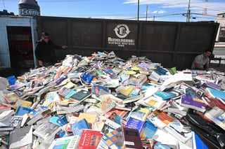 Biblioteca de UVM se convierte en recicladora tras vender lote particular