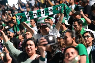 Santos Laguna sumó sus primeros tres puntos en la tabla general de este Clausura 2025 y rompió una sequía de 16 partidos sin ganar, un resultado positivo que los aficionados esperan ver en las próximas jornadas.