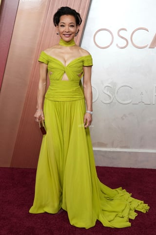 Las celebridades deslumbran en la alfombra roja de los Oscar 2025