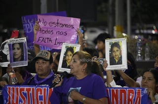 La fuerza de las mujeres se hizo presente por quinto año consecutivo, quienes “tomaron” las calles de la Comarca Lagunera con la marcha conmemorativa del Día Internacional de la Mujer, conocida también como el 8M.