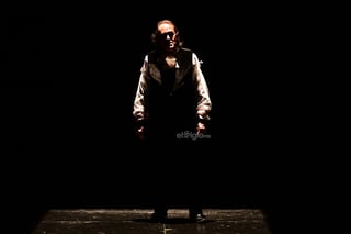 Este viernes, el llamado 'Maestro del terror' retornó para presentar el trabajo unipersonal, Esquizofrenia en el Teatro Nazas