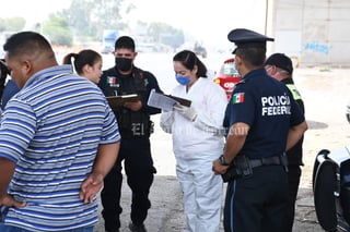 Filtros sanitarios entre Torreón y Gómez Palacio.