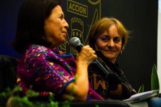 Julie Ibarra Rossow y Elizabeth Pérez Alemán presentan libro Las reinas del charco'