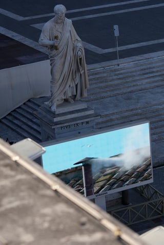 Habemus papam: Humo blanco en el Vaticano, Iglesia Católica tiene nuevo papa Habemus papam: Humo blanco en el Vaticano, Iglesia Católica tiene nuevo papa